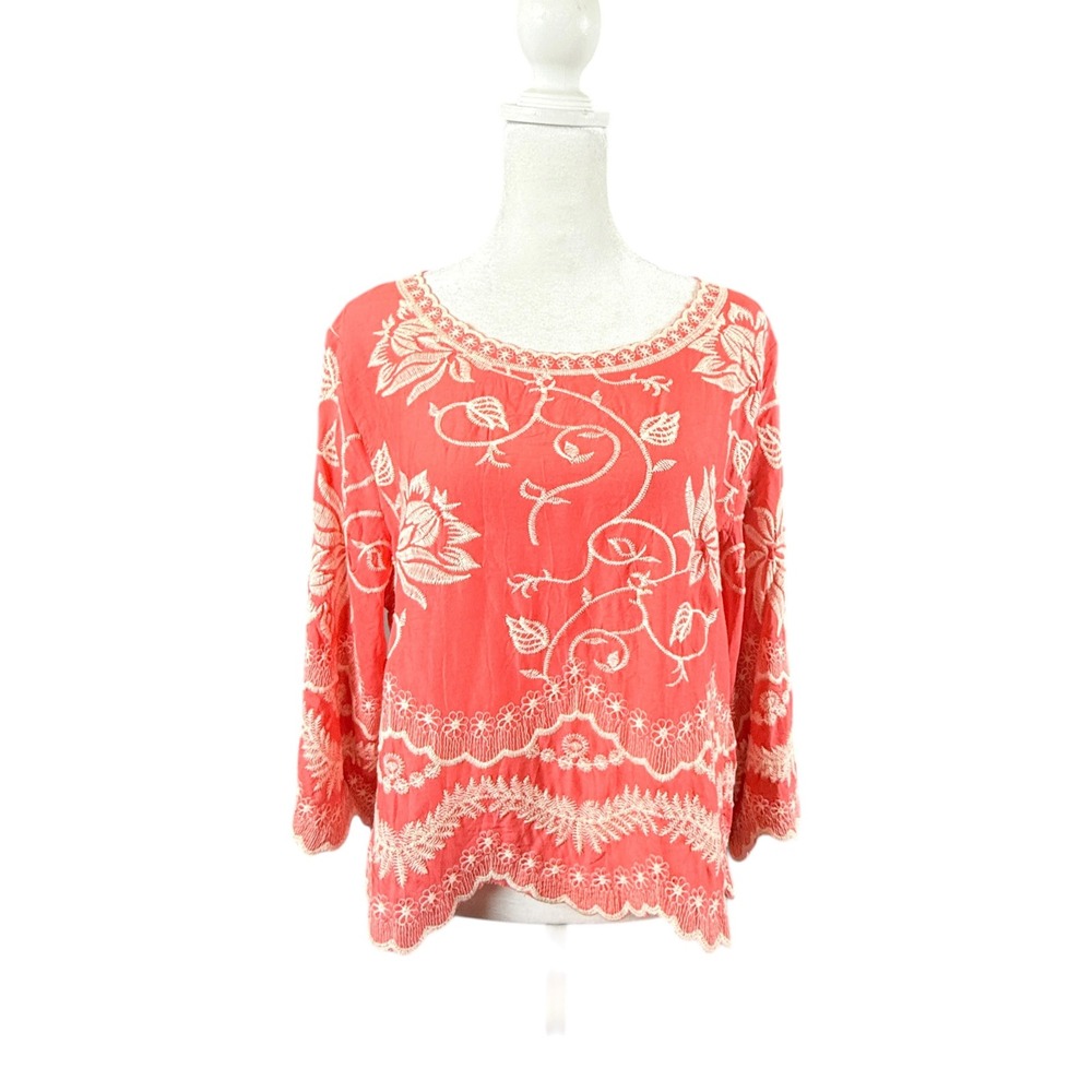 Solitaire Top XL Coral Pink Floral Embroidered Eyelet Scalloped Blouse Cropped